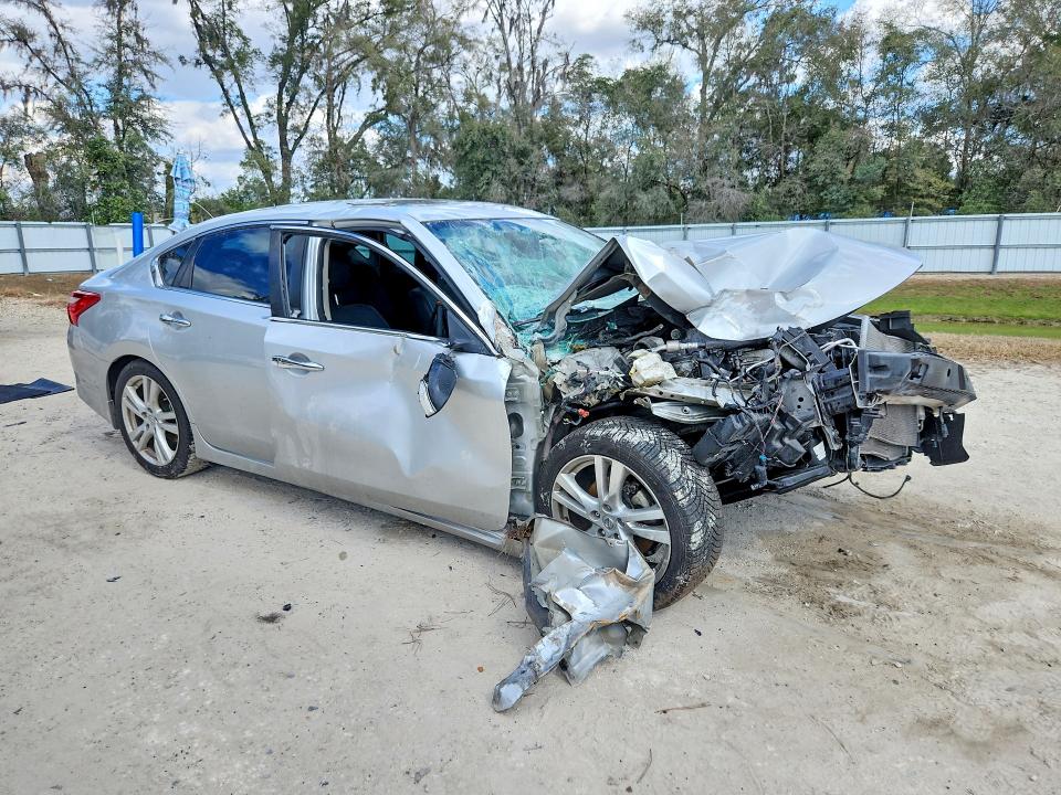 Продажа на аукционе авто 2016 Nissan Altima, vin: 1N4BL3AP8GC253868, номер лота: 77952005