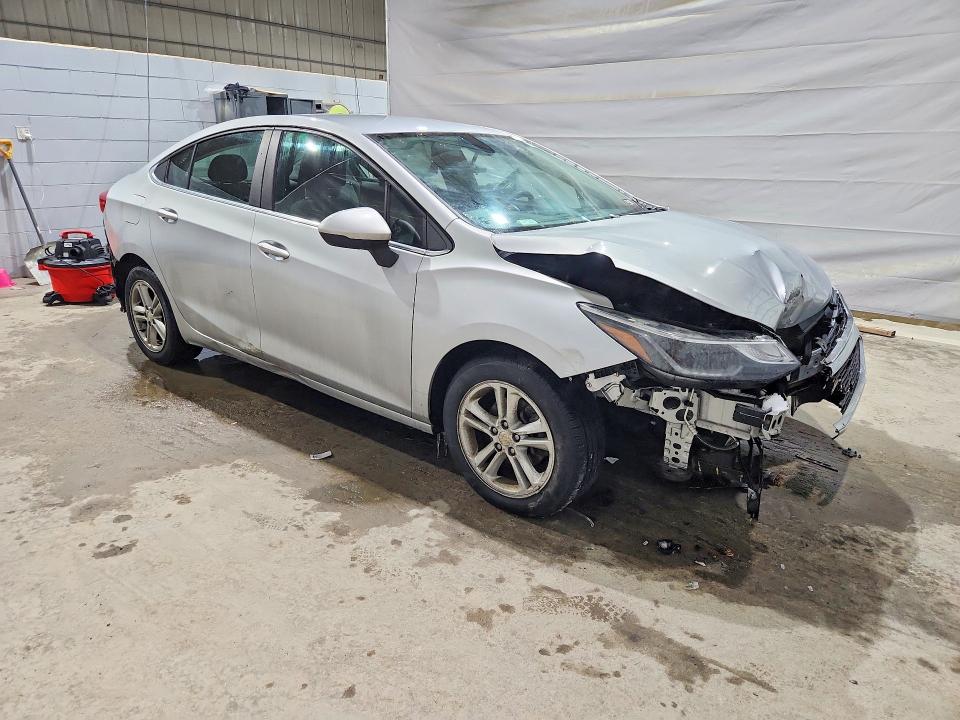 Продаж на аукціоні авто 2018 Chevrolet Cruze, vin: 1G1BE5SM2J7208549, номер лоту: 73240785