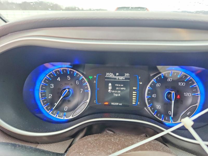 Продажа на аукционе авто 2018 Chrysler Pacifica, vin: 2C4RC1BG1JR114370, номер лота: 75149605