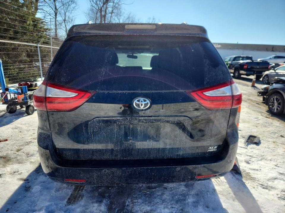 Aukcja sprzedaży 2016 Toyota Sienna, vin: 5TDDK3DC7GS136005, numer aukcji: 77298485