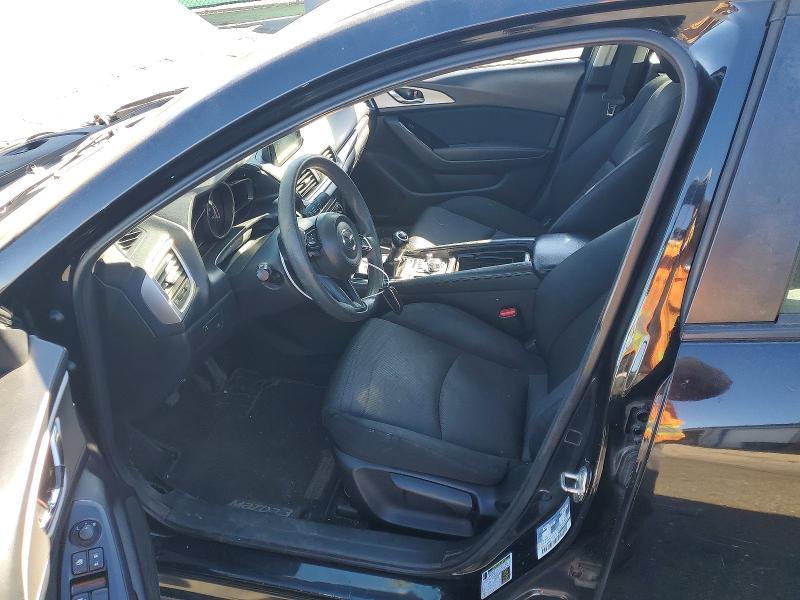 2018 Mazda 3 მანქანა იყიდება აუქციონზე, vin: 3MZBN1U72JM236572, აუქციონის ნომერი: 79107525