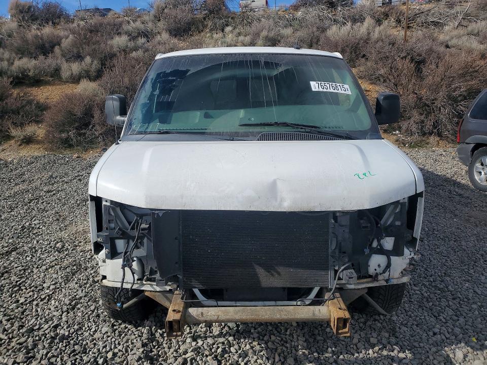 76576815 :رقم المزاد ، 1GKS8CF48D1164629 vin ، 2013 Gmc Savana مزاد بيع