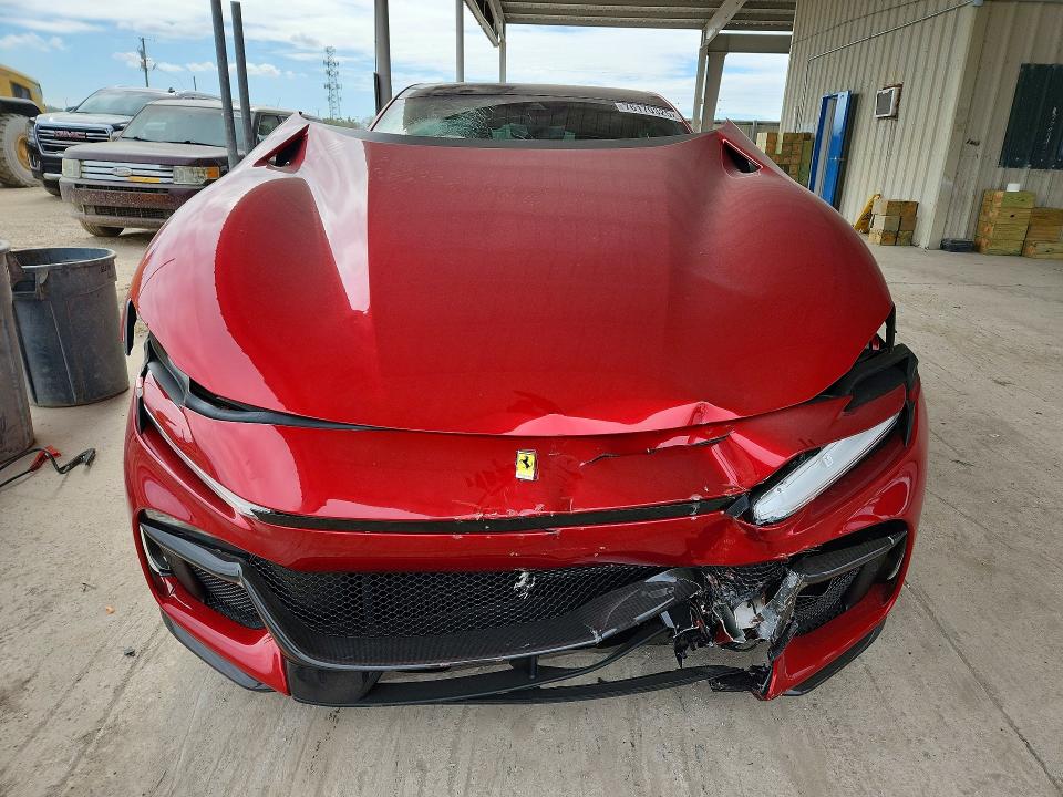 76170325 :رقم المزاد ، ZSG06VTA2S0314818 vin ، 2025 Ferrari Purosangue مزاد بيع