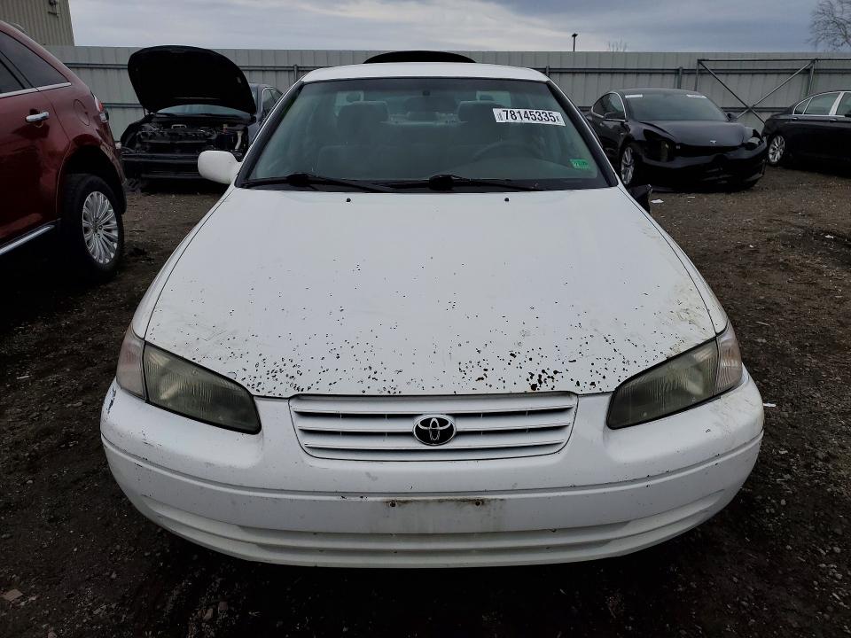 78145335 :رقم المزاد ، 4T1BG22K0WU242492 vin ، 1998 Toyota Camry مزاد بيع