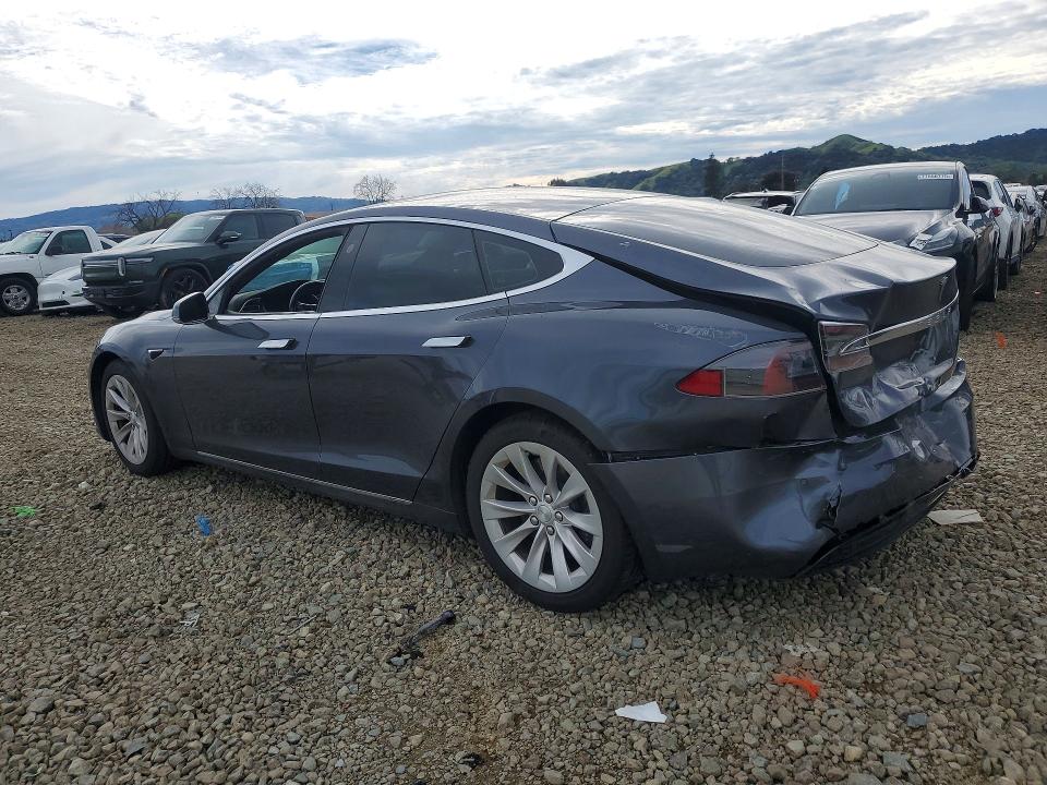 Aukcja sprzedaży 2017 Tesla Model S, vin: 5YJSA1E10HF175438, numer aukcji: 78839825