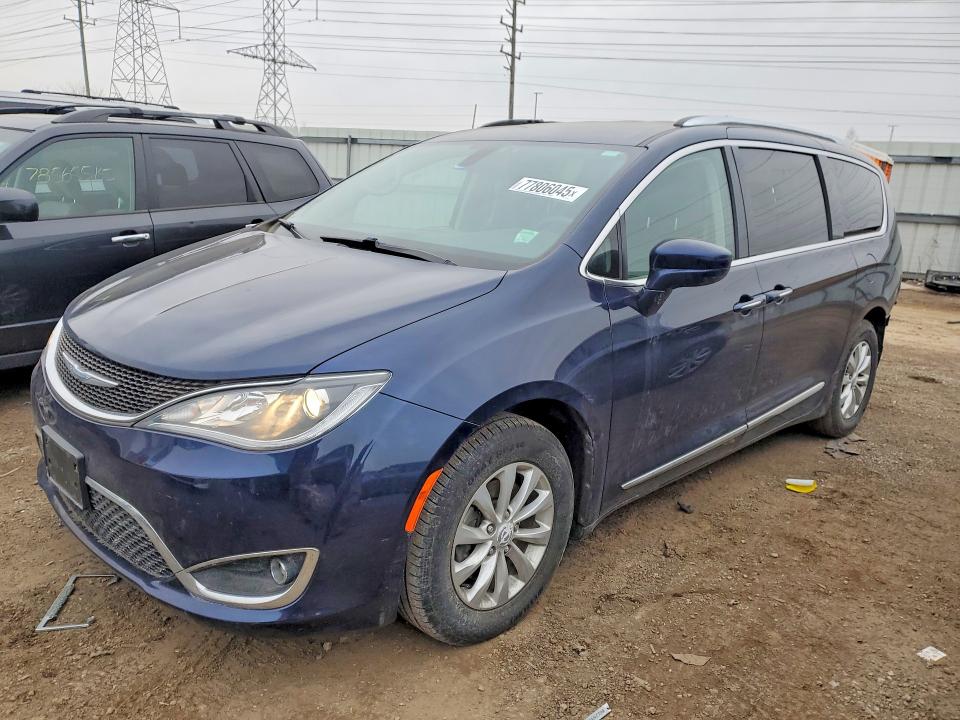 2018 Chrysler Pacifica მანქანა იყიდება აუქციონზე, vin: 2C4RC1BG0JR121794, აუქციონის ნომერი: 77806045