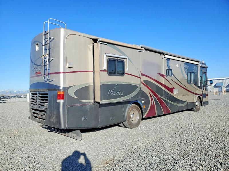 76390315 :رقم المزاد ، 4UZAB2DC06CW98661 vin ، 2006 Freightliner Chassis X مزاد بيع
