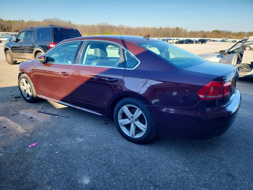 2013 Volkswagen Passat მანქანა იყიდება აუქციონზე, vin: 1VWBP7A36DC044978, აუქციონის ნომერი: 77151825