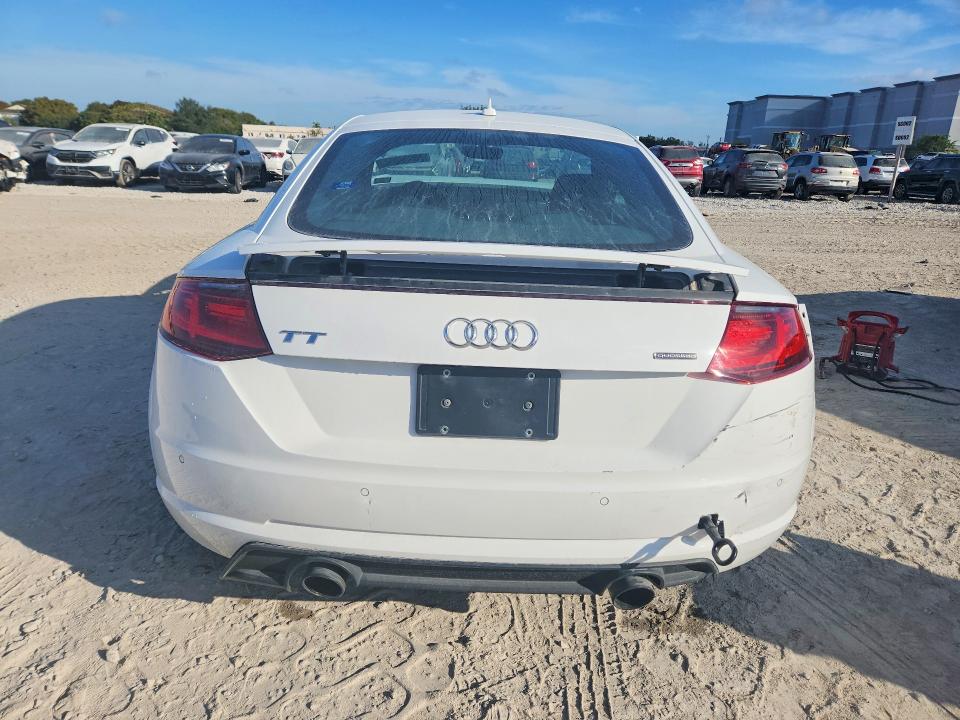 Продаж на аукціоні авто 2016 Audi Tt, vin: TRUC5AFV1G1028083, номер лоту: 78123095