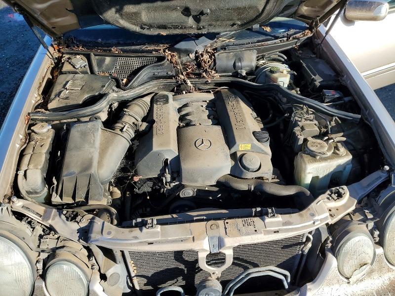77832365 :رقم المزاد ، WDBJF65J52B427767 vin ، 2002 Mercedes-benz E-class مزاد بيع