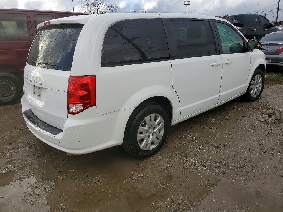 2018 Dodge Grand Caravan მანქანა იყიდება აუქციონზე, vin: 2C4RDGBG5JR137957, აუქციონის ნომერი: 77676435