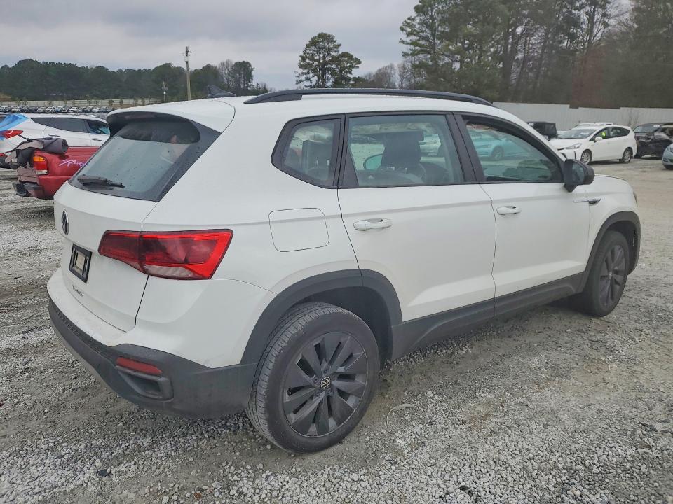 2022 Volkswagen Taos მანქანა იყიდება აუქციონზე, vin: 3VVCX7B25NM050432, აუქციონის ნომერი: 76771125