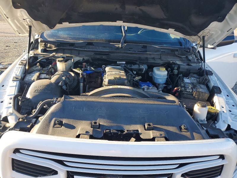 75412435 :رقم المزاد ، 3C6UR5FL0JG309123 vin ، 2018 Ram 2500 مزاد بيع