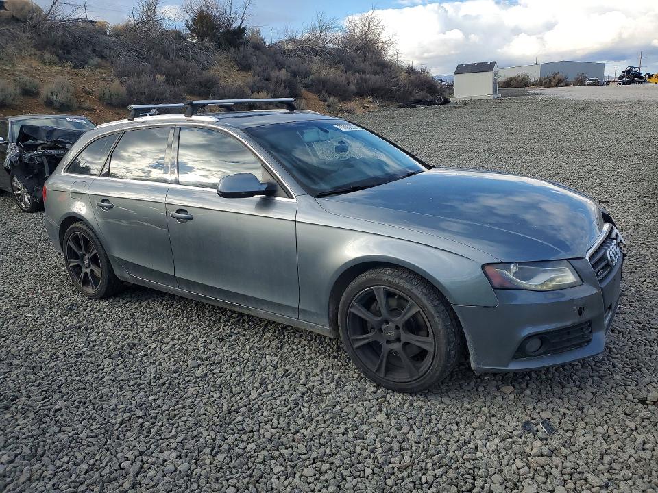 Продажа на аукционе авто 2012 Audi A4, vin: WAUSFAFLXCA001179, номер лота: 76566095