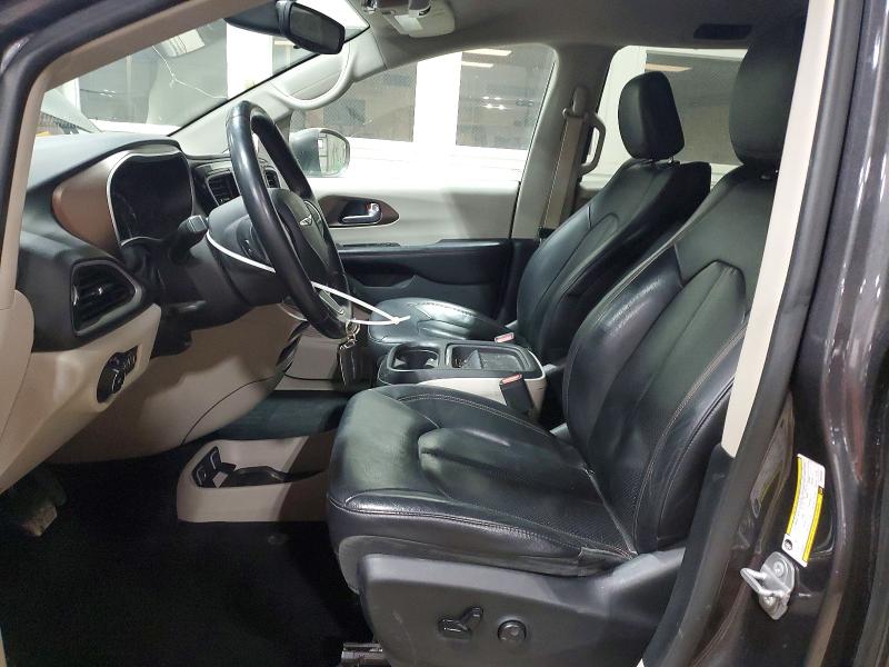 77677095 :رقم المزاد ، 2C4RC1BG8JR322004 vin ، 2018 Chrysler Pacifica مزاد بيع