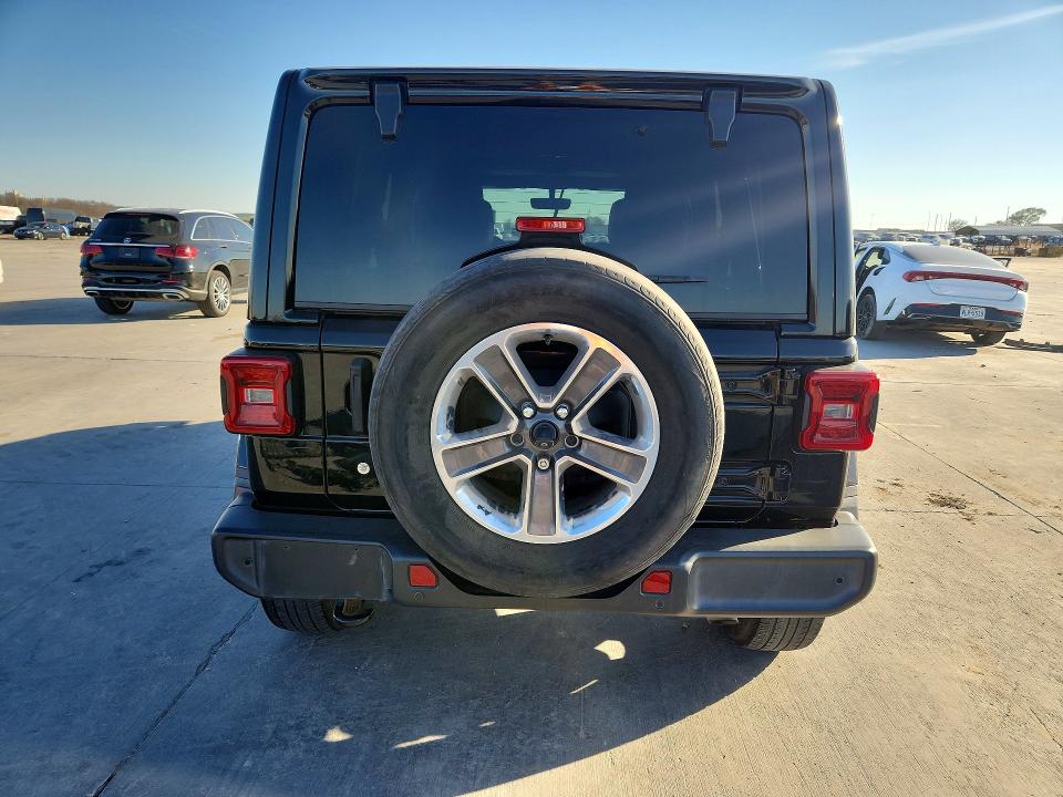 Auction sale of the 2018 Jeep Wrangler Unlimited, vin: 1C4HJXEG5JW111835, lot number: 78799305