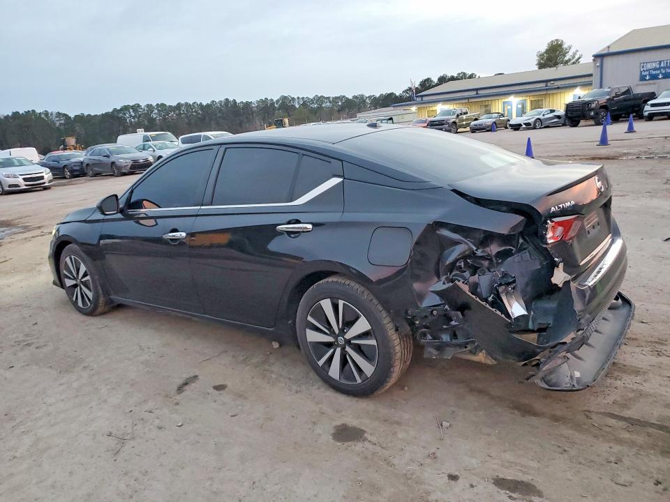 Продаж на аукціоні авто 2021 Nissan Altima, vin: 1N4BL4DV0MN354239, номер лоту: 73215185