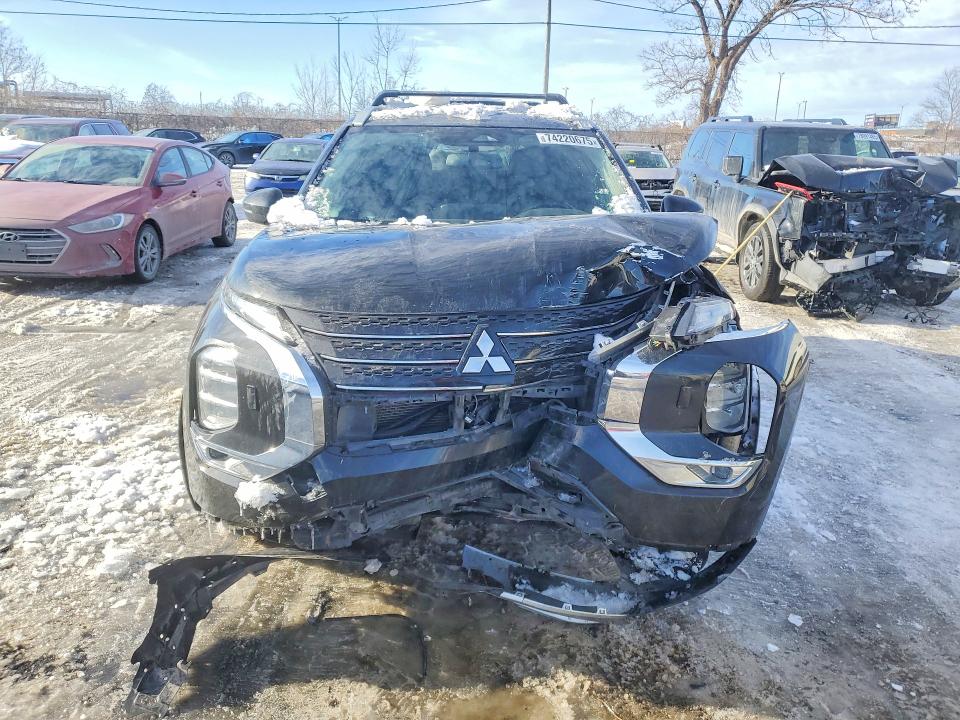 Продажа на аукционе авто 2023 Mitsubishi Outlander, vin: JA4J4UA82PZ603102, номер лота: 74220675
