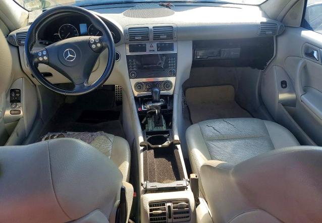 76405755 :رقم المزاد ، WDBRF40J35F609124 vin ، 2005 Mercedes-benz C مزاد بيع
