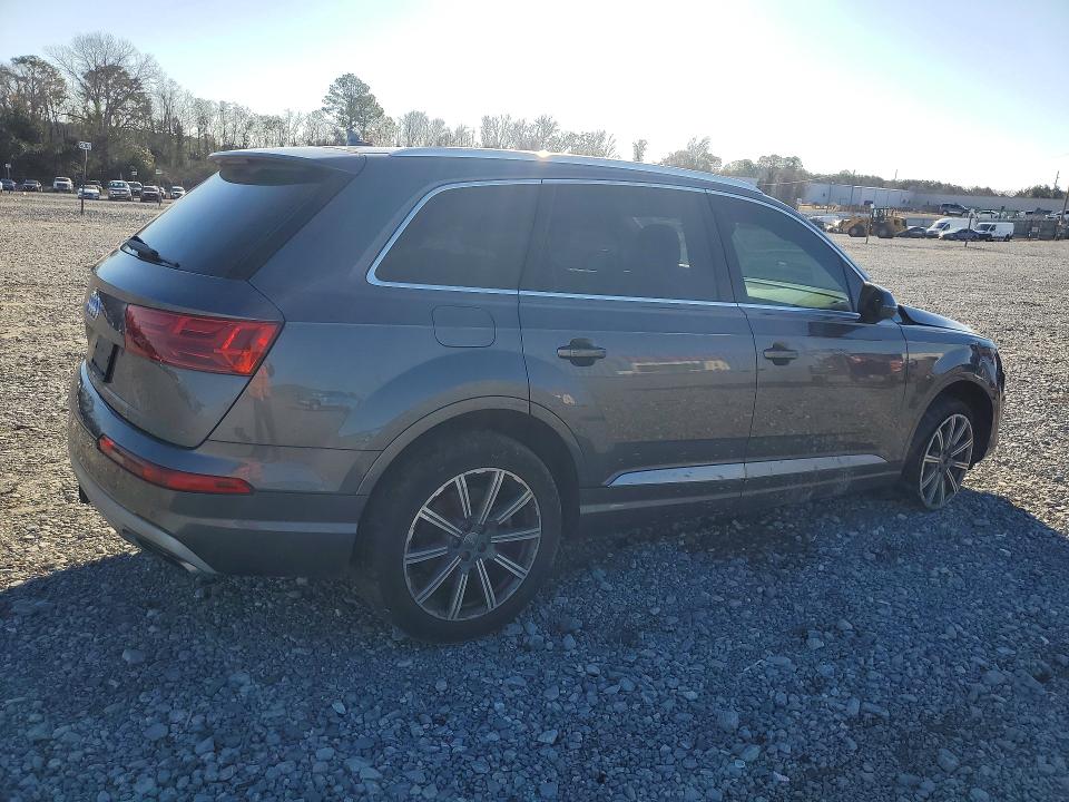 Продаж на аукціоні авто 2019 Audi Q7, vin: WA1LAAF72KD004786, номер лоту: 77281725