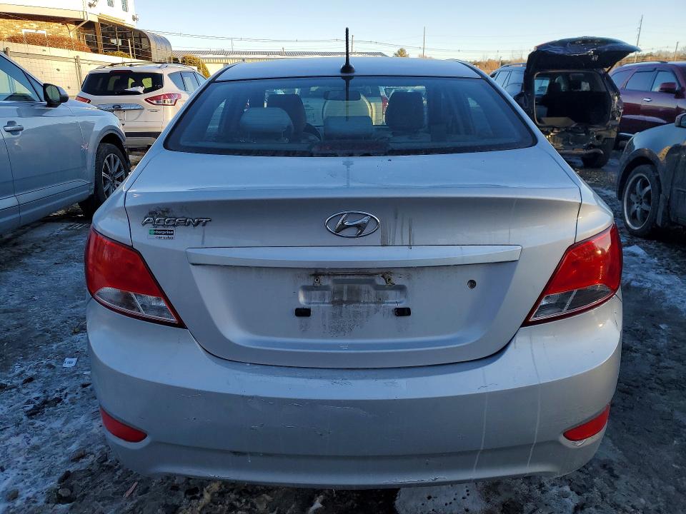 76517505 :رقم المزاد ، KMHCT4AE8HU310161 vin ، 2017 Hyundai Accent مزاد بيع