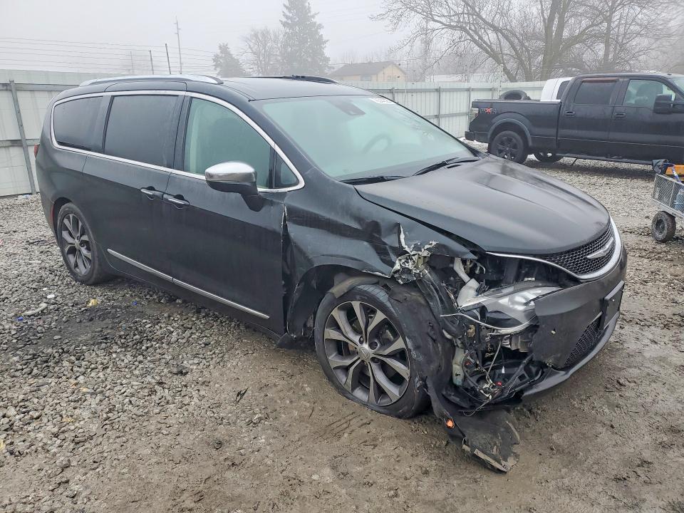 Продаж на аукціоні авто 2017 Chrysler Pacifica, vin: 2C4RC1GG5HR821832, номер лоту: 76544695