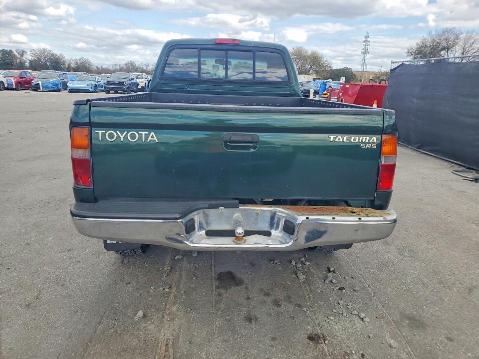 76588575 :رقم المزاد ، 4TAWM72N3YZ594649 vin ، 2000 Toyota Tacoma مزاد بيع