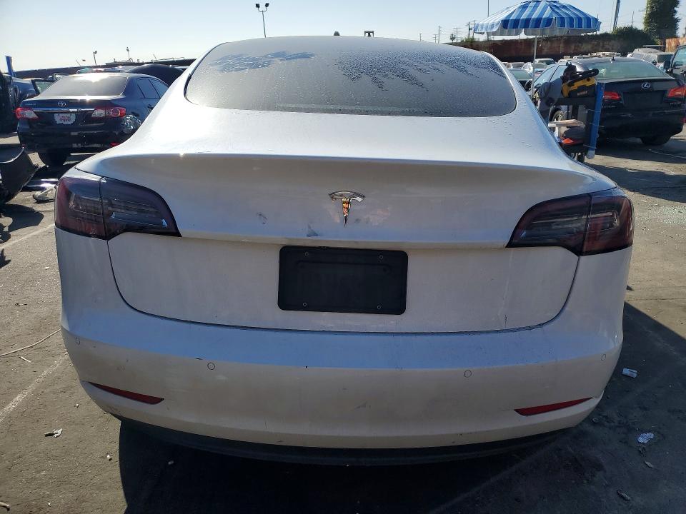 Продажа на аукционе авто 2021 Tesla Model 3, vin: 5YJ3E1EA4MF018479, номер лота: 75032105