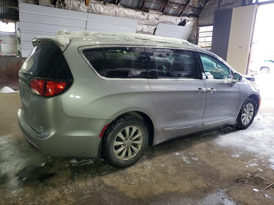 2019 Chrysler Pacifica მანქანა იყიდება აუქციონზე, vin: 2C4RC1BG7KR627639, აუქციონის ნომერი: 78835245