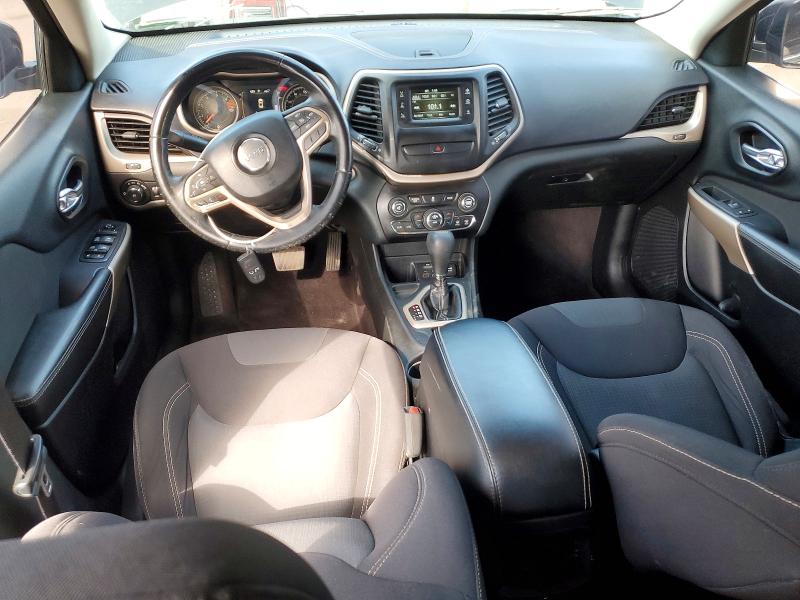 76711095 :رقم المزاد ، 1C4PJLCB6HW571866 vin ، 2017 Jeep Cherokee مزاد بيع