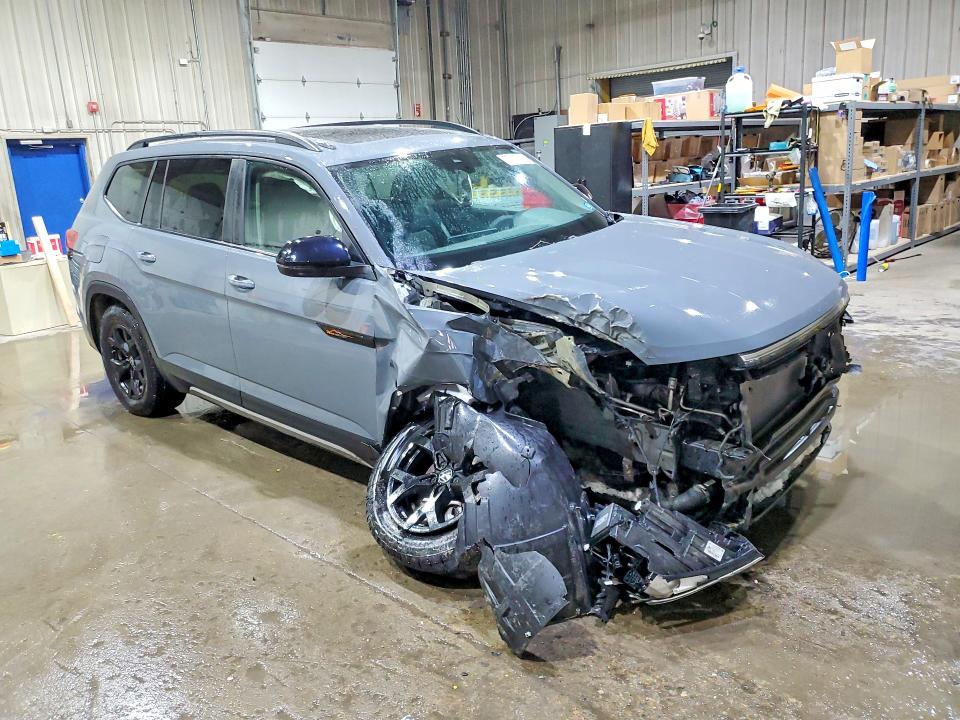 2024 Volkswagen Atlas მანქანა იყიდება აუქციონზე, vin: 1V2CR2CA8RC604022, აუქციონის ნომერი: 77017095