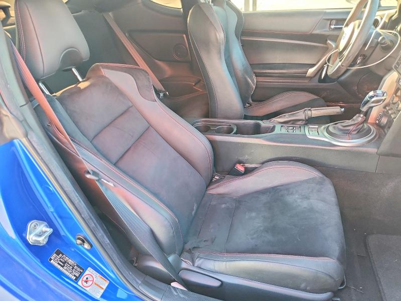 Продажа на аукционе авто 2015 Subaru Brz 2.0 Li, vin: JF1ZCAC13F8604313, номер лота: 75875725