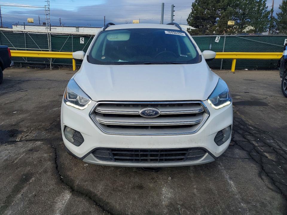 Продажа на аукционе авто 2018 Ford Escape, vin: 1FMCU0HD0JUC04750, номер лота: 76936555