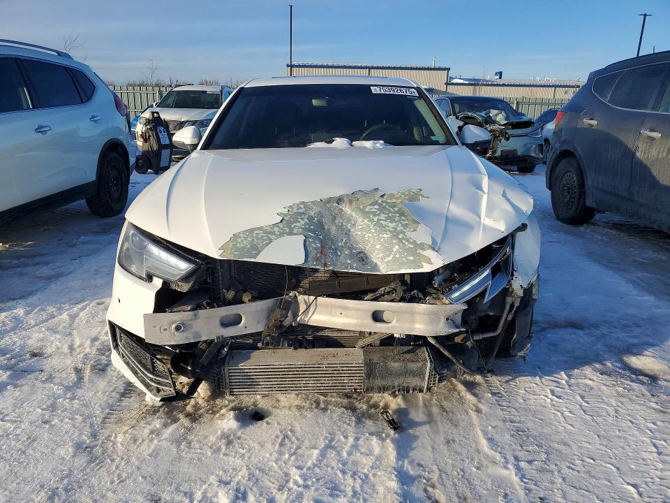 2018 Audi A4 მანქანა იყიდება აუქციონზე, vin: WAUANAF43JN008570, აუქციონის ნომერი: 75392675