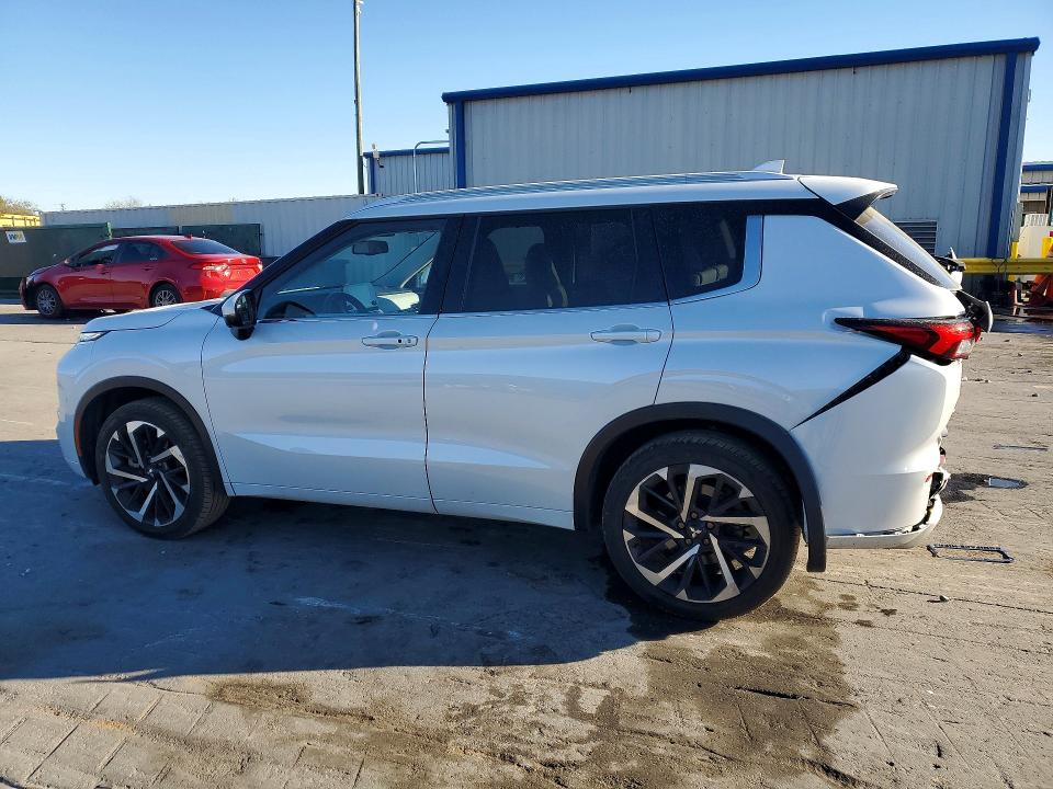 78780455 :رقم المزاد ، JA4J3WA82RZ039078 vin ، 2024 Mitsubishi Outlander مزاد بيع
