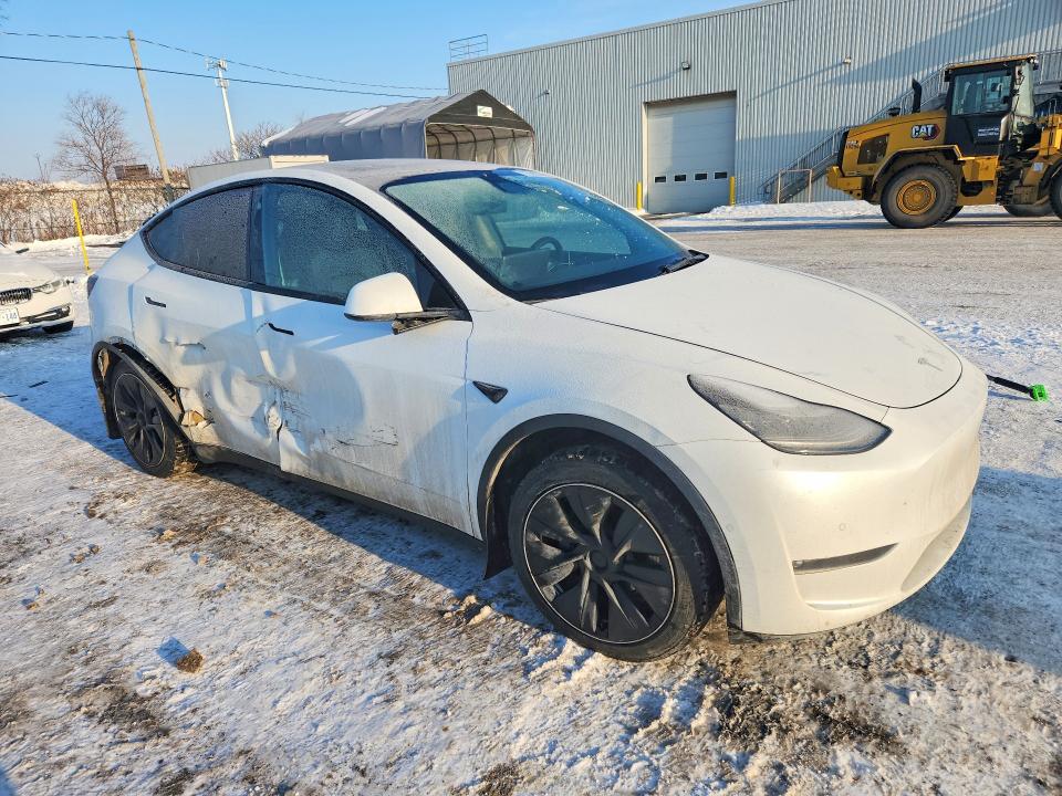 75682285 :رقم المزاد ، 5YJYGDED9MF110926 vin ، 2021 Tesla Model Y مزاد بيع