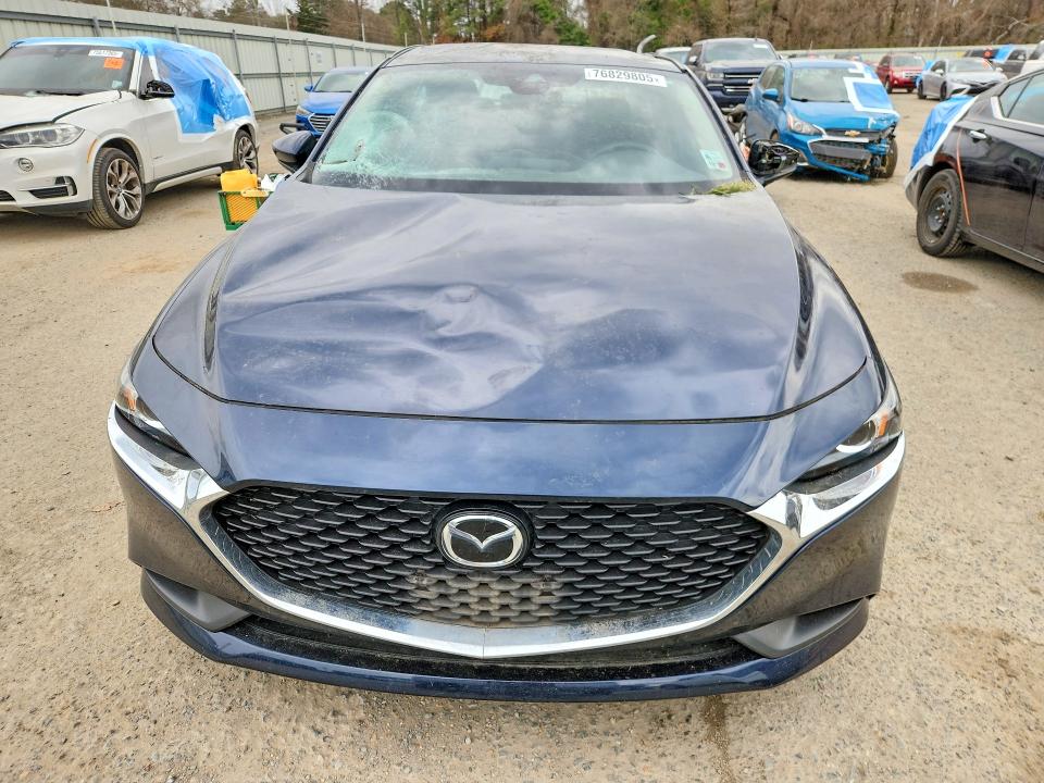 2020 Mazda 3 მანქანა იყიდება აუქციონზე, vin: JM1BPACL3L1174014, აუქციონის ნომერი: 76829805