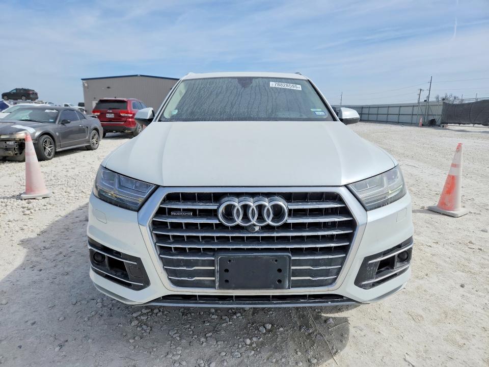 2017 Audi Q7 მანქანა იყიდება აუქციონზე, vin: WA1VAAF71HD043046, აუქციონის ნომერი: 78828595