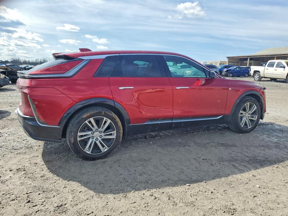 2024 Cadillac Lyriq მანქანა იყიდება აუქციონზე, vin: 1GYKPMRL4RZ131623, აუქციონის ნომერი: 76781215
