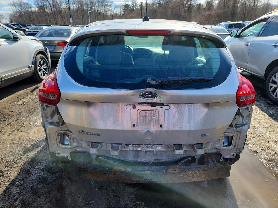 76803195 :رقم المزاد ، 1FADP3K21HL248190 vin ، 2017 Ford Focus مزاد بيع