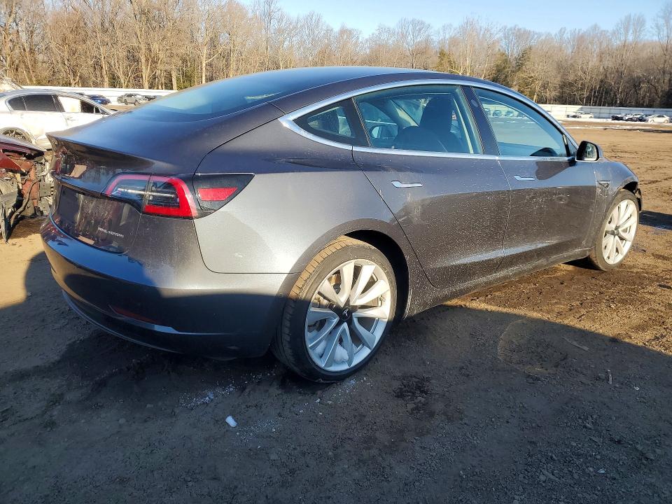 2020 Tesla Model 3 მანქანა იყიდება აუქციონზე, vin: 5YJ3E1EB0LF720404, აუქციონის ნომერი: 75837805