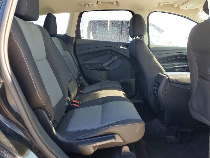 76942945 :رقم المزاد ، 1FMCU9GD1HUD21544 vin ، 2017 Ford Escape Se مزاد بيع