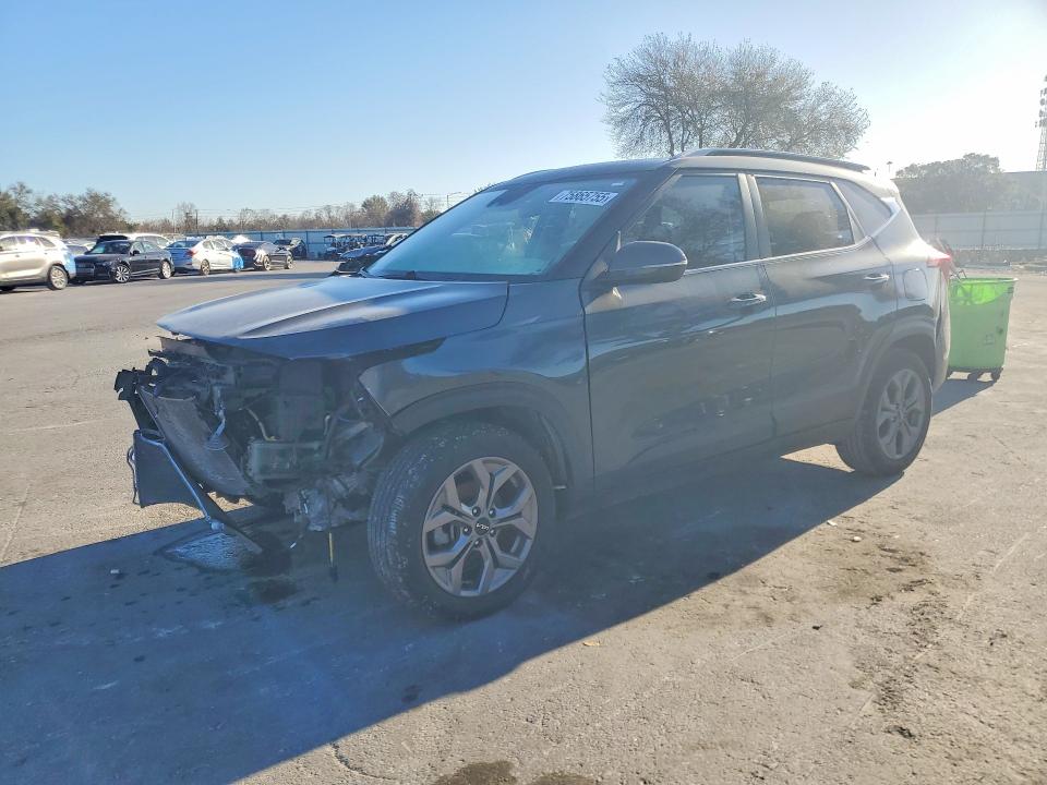 2024 Kia Seltos მანქანა იყიდება აუქციონზე, vin: KNDEU2AA5R7618478, აუქციონის ნომერი: 75865755