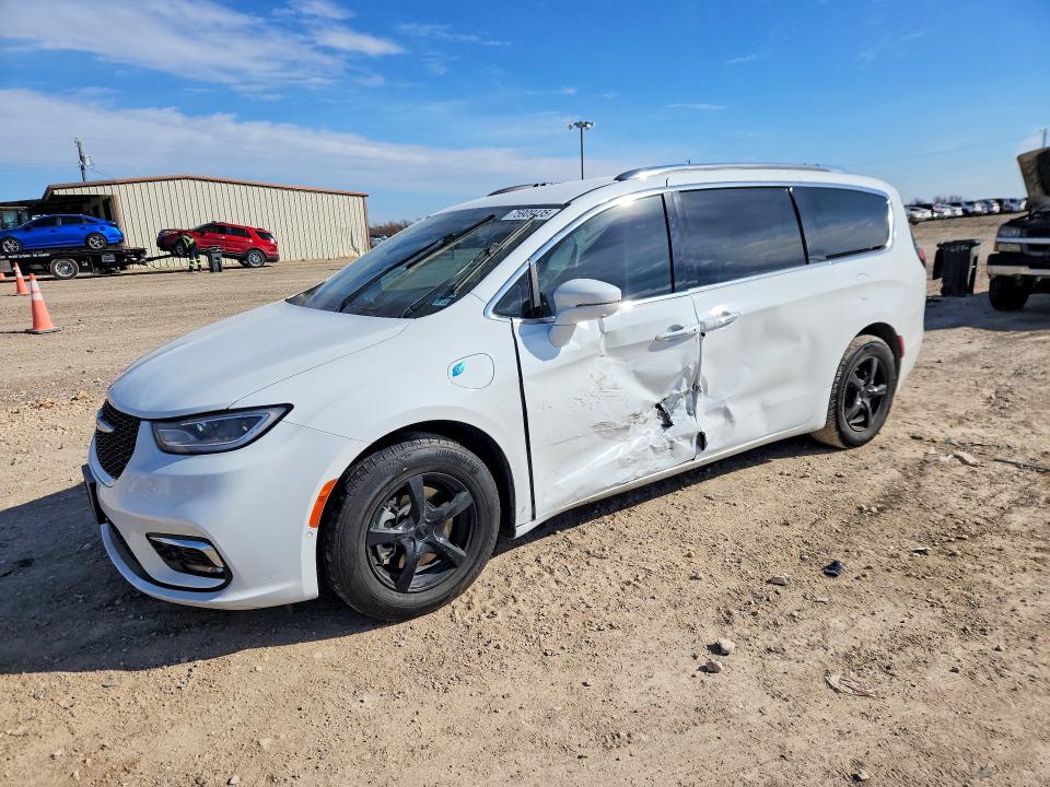 2021 Chrysler Pacifica მანქანა იყიდება აუქციონზე, vin: 2C4RC1L75MR597042, აუქციონის ნომერი: 75909435