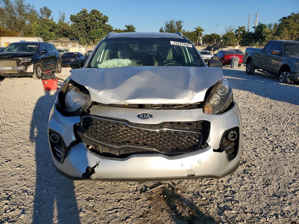 Продажа на аукционе авто 2017 Kia Sportage, vin: KNDPNCAC6H7207103, номер лота: 75747495
