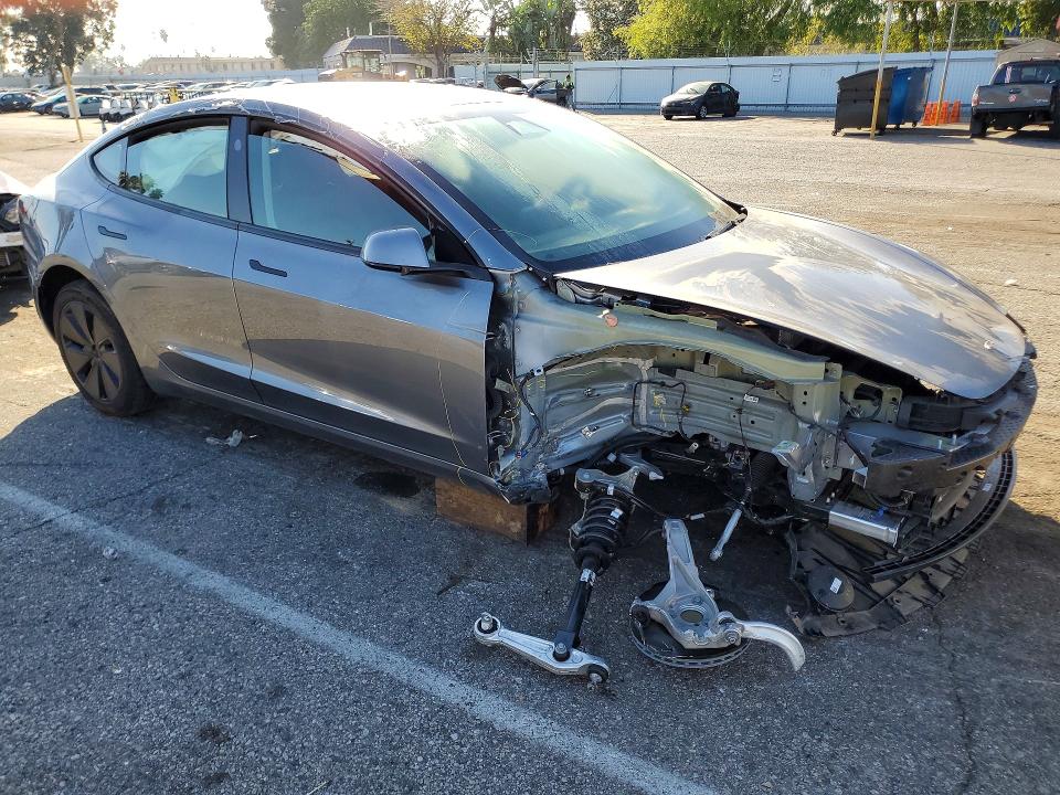 2024 Tesla Model 3 მანქანა იყიდება აუქციონზე, vin: 5YJ3E1EA8RF858787, აუქციონის ნომერი: 74438225