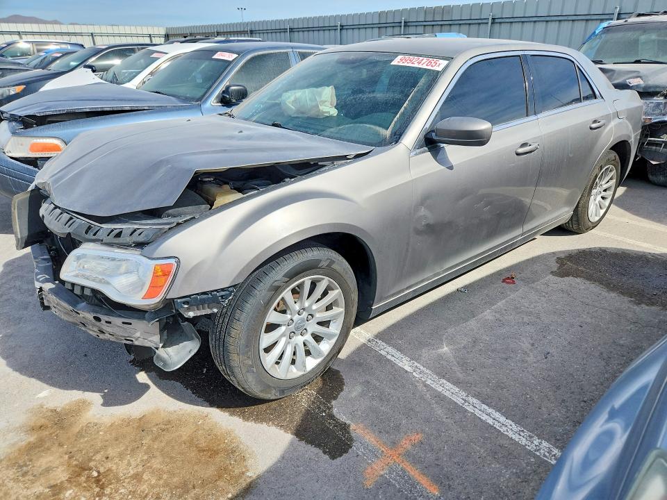Продажа на аукционе авто 2014 Chrysler 300, vin: 2C3CCAAG2EH262941, номер лота: 99924765