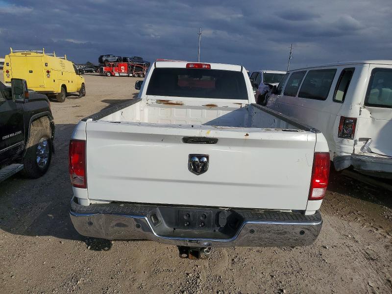 2015 Ram 2500 St მანქანა იყიდება აუქციონზე, vin: 3C6UR4HJ7FG654789, აუქციონის ნომერი: 76740645