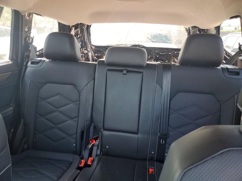 77407565 :رقم المزاد ، 1V2WR2CA8RC521400 vin ، 2024 Volkswagen Atlas مزاد بيع