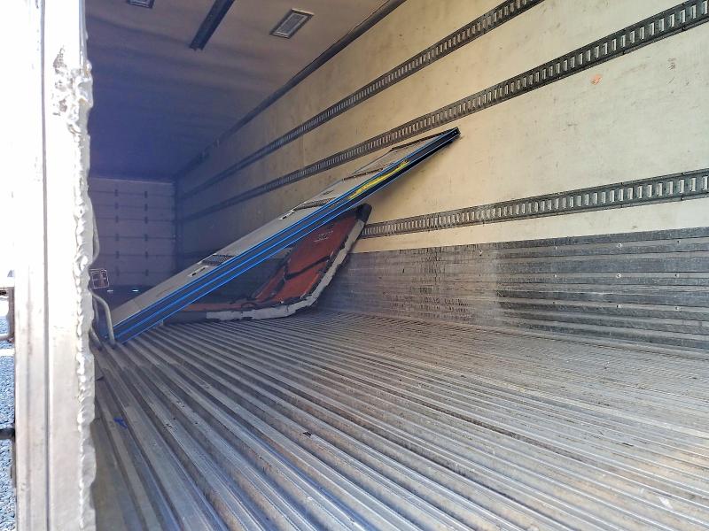 Продажа на аукционе авто 2006 Utility Reefer Trailer, vin: 1UYVS24856U783704, номер лота: 76157435